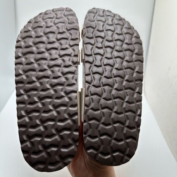 CUSHIONAIRE Women's Cork Footbed Sandal With +Comfort 6 TAUPE - Picture 5 of 7